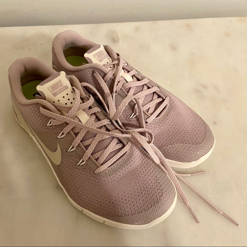 New Nike Metcon 4, Women’s Size 8.5